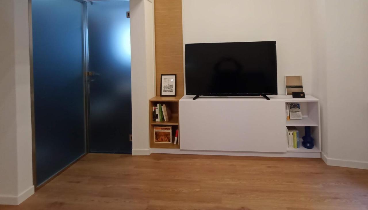Tolli Colosseo Apartment Рим Экстерьер фото